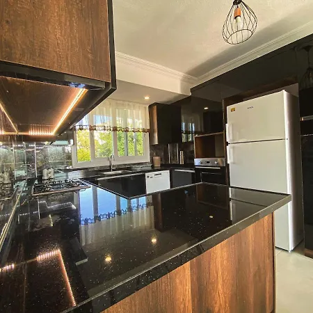 Airport With Private Pool 2 Villa Dalaman